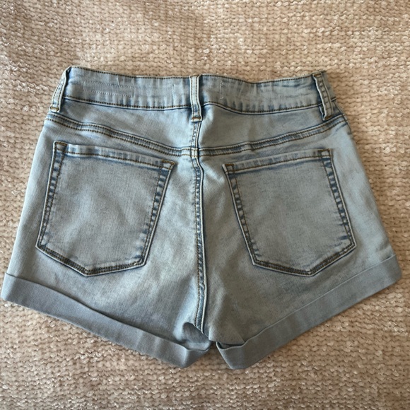 PacSun High Rise Shorts - Picture 2 of 3